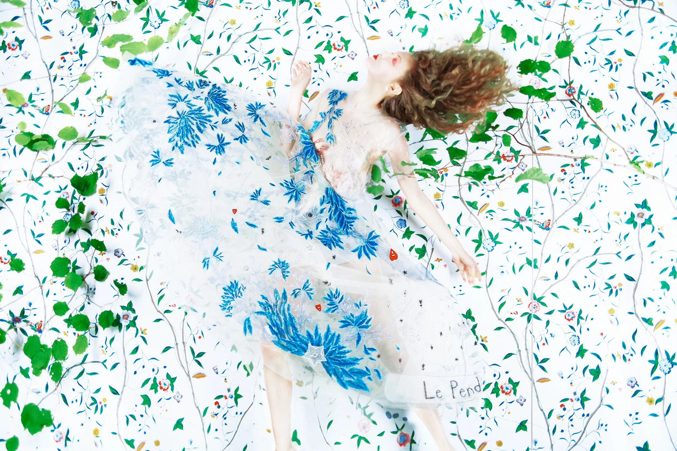 Erik Madigan Heck: The Tapestry | Jackson Fine Art — Musée Magazine Erik Madigan Heck: The Tapestry | Jackson Fine Art — Musée Magazine
